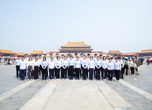 开云手机平台-开云(中国)组织开展走进故宫博物院活动